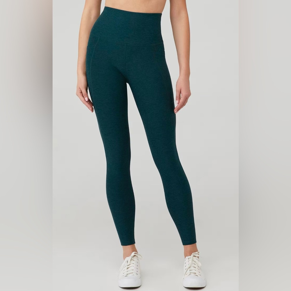 BEYOND YOGA
SPACEDYE OUT OF POCKET HIGH WAISTED MIDI
LEGGING